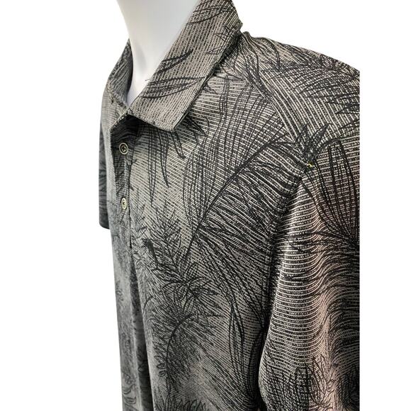 Tommy Bahama Shirt Size M Leaf Print Short Sleeve Button-Up Dark Base - Picture 7 of 8